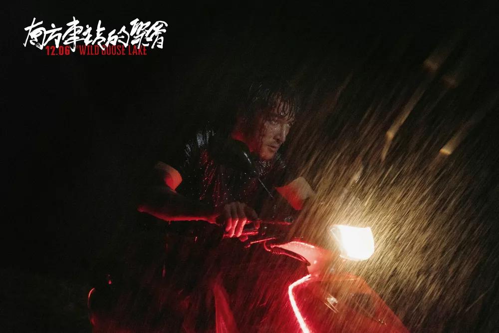 别装了，土狗男孩才是你的性幻想对象