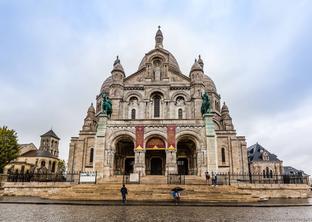 人一生必去的两个景点,一生必去的5个神奇景点