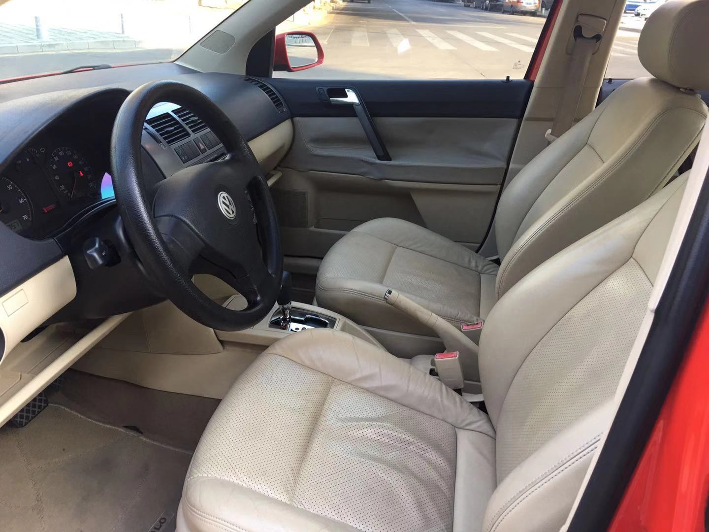 polo2011款1.6l自动二手,polo自动纵情乐活版落地价多少钱