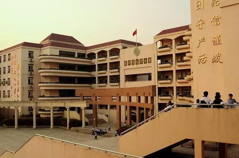 深圳宝安哪所民办初中最好,宝安初中升学率排名一览表2021