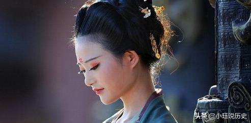 *国亡**宫女被俘，成为皇帝的贵妃，也成为了古代名画的原型