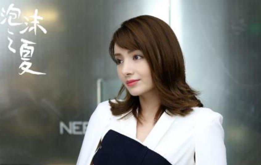 姜潮和麦迪娜妈妈,姜潮和麦迪娜妈妈的对话