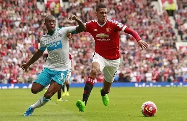 业余如何踢中后卫,踢好后卫你必须必备这些技能