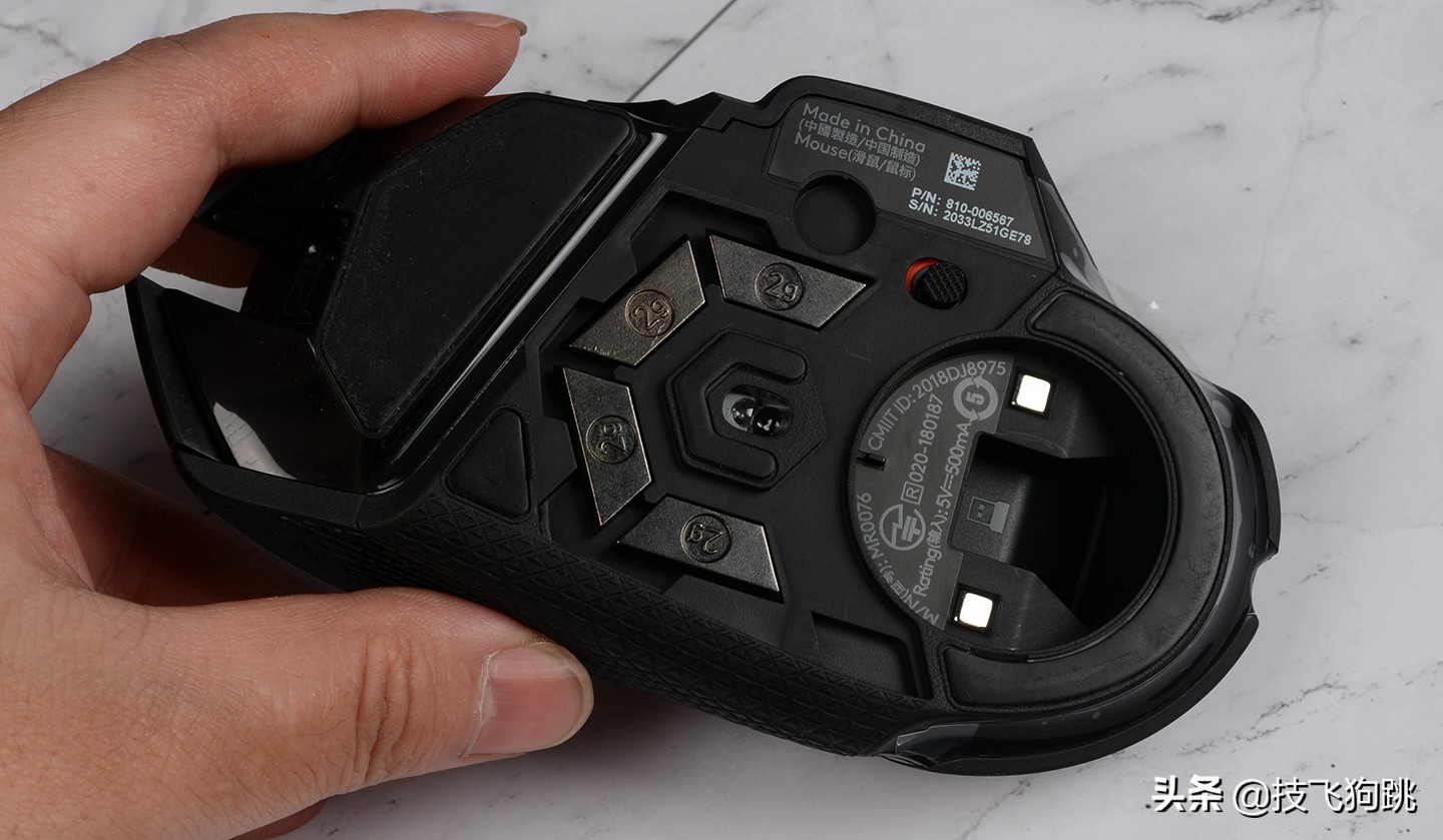 罗技g502lightspeed无线鼠标,打csgo鼠标dpi多少合适罗技g502