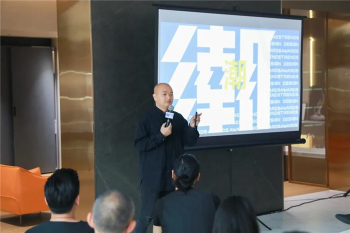 最具建筑感总部展厅亮相！华岩品致打造“百店百面”赋能“牛商”