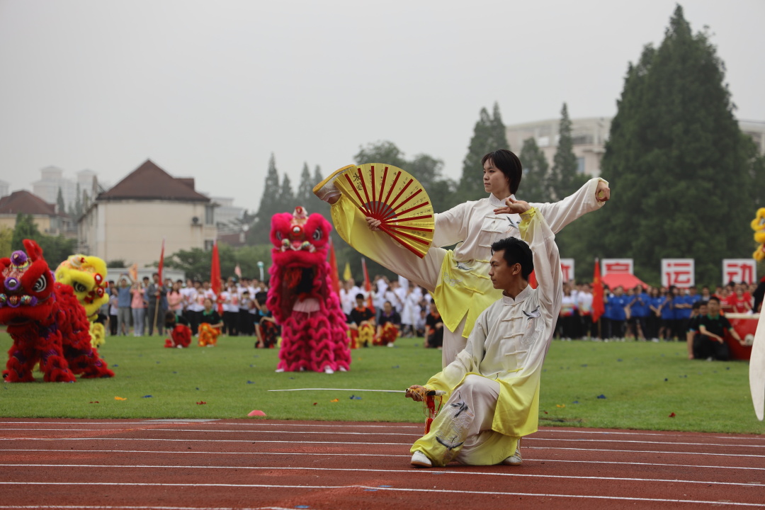 超燃奔跑的视频,超燃奔跑狂奔