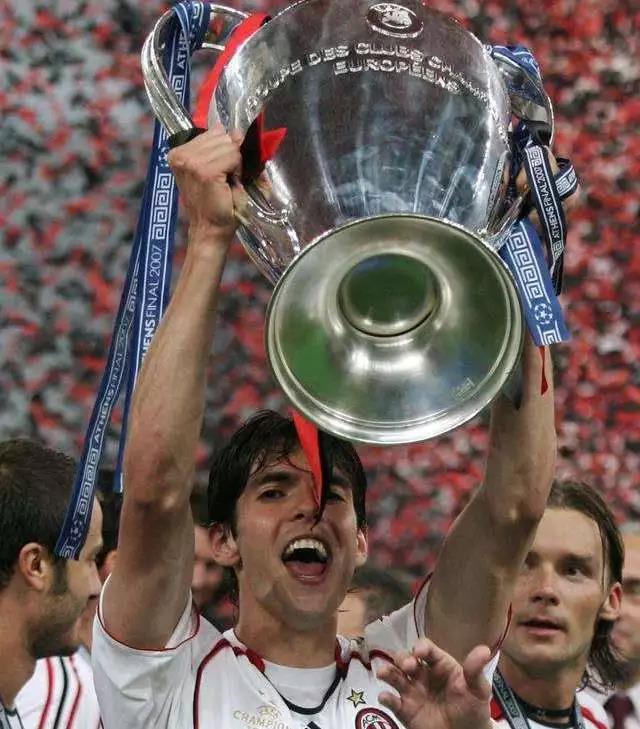 内马尔和卡卡透支巴西队50年颜值,卡卡巴西队颜值巅峰照片