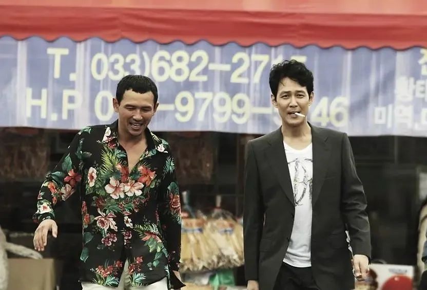 韩国黑帮电影的“*宗罪七**”,《新世界》是巅峰,《黄海》最残酷