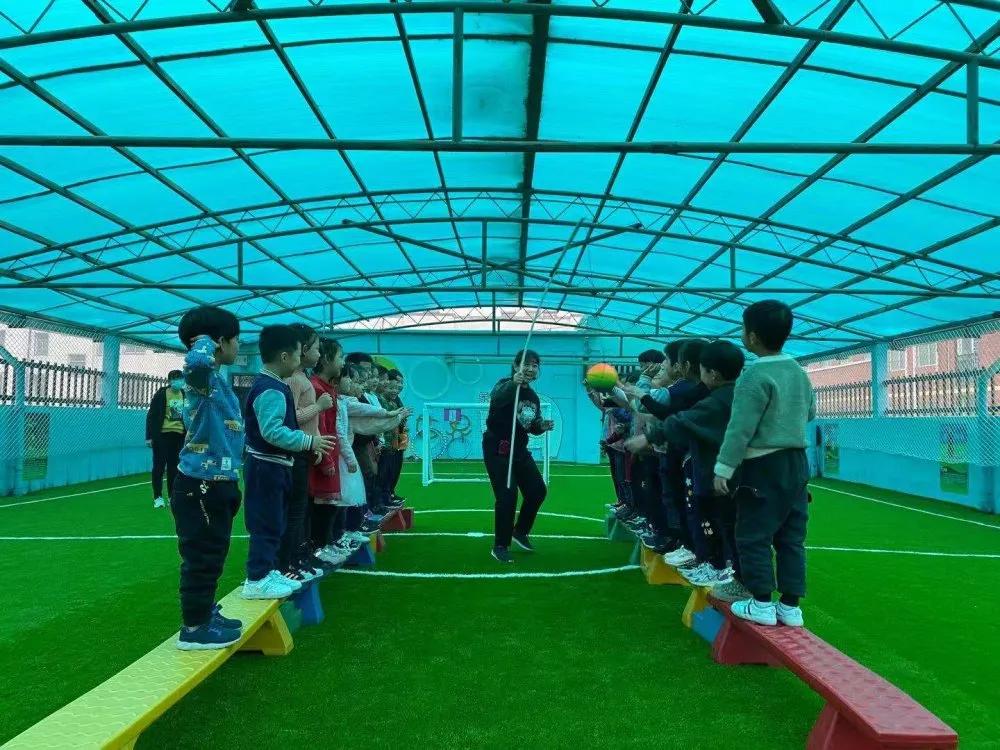 幼儿园体育观摩方案,荥阳市第一幼儿园秋游实践活动