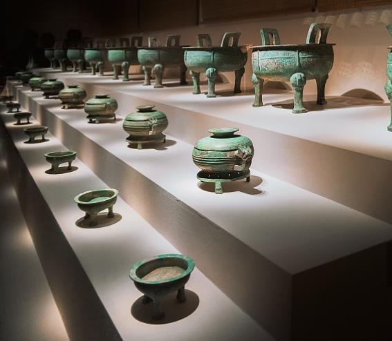 九一八后，*物文**南迁困难重重，竟然有人想用*物文**去换飞机？疯了