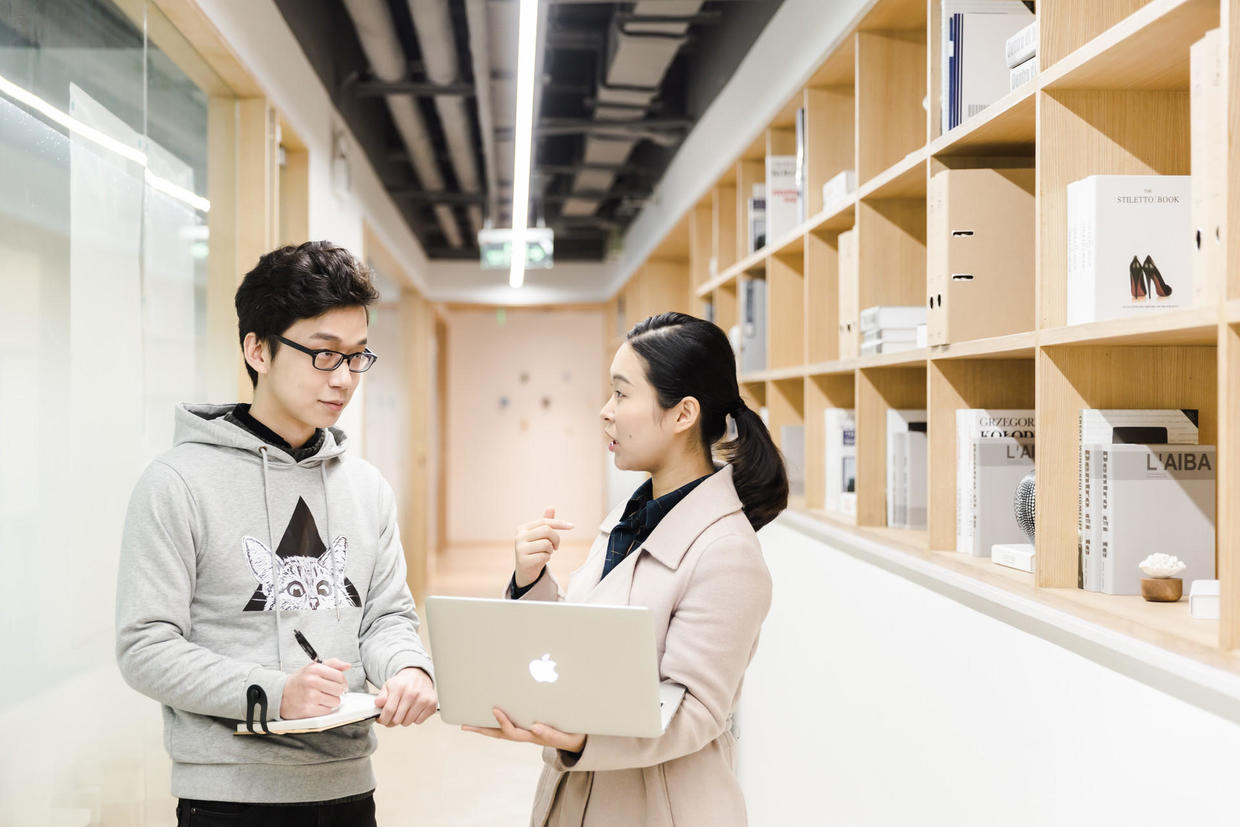 如何应对领导的刁难,面对领导的刻意刁难怎么保护自己