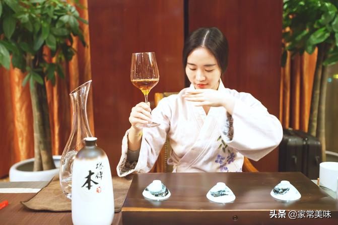 深入国人血液3000年的黄酒，几乎无人问津，难道还不如酒精勾兑酒