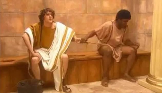 古代人怎么洗屁股,古时候人们怎么擦屁股