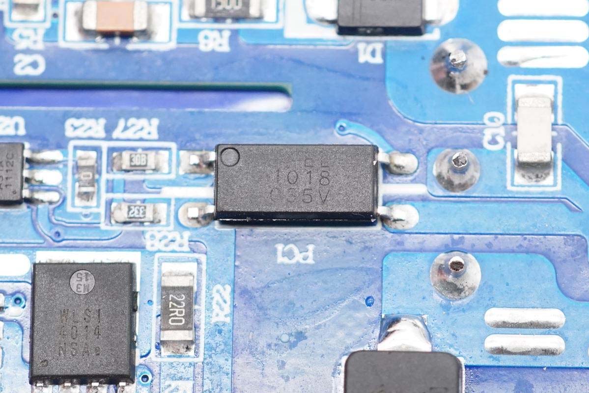 绿联氮化镓100w商务版,绿联氮化镓100W快充