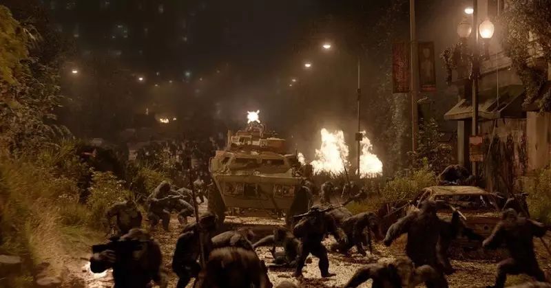 猩球崛起凯撒的一生,凯撒猩球崛起十年前