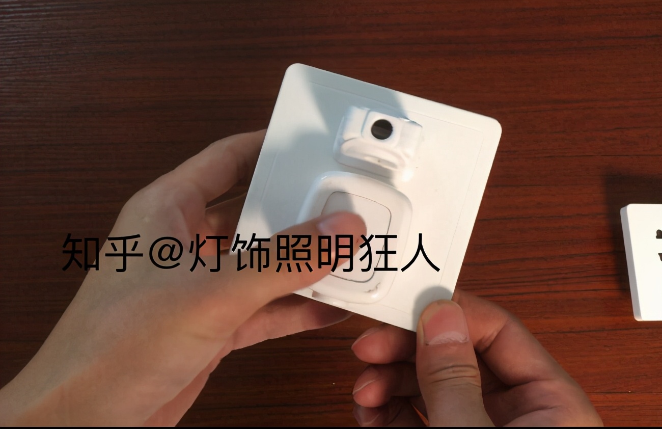 开关插座哪家强14款插座硬核测评,开关插座品牌推荐测评