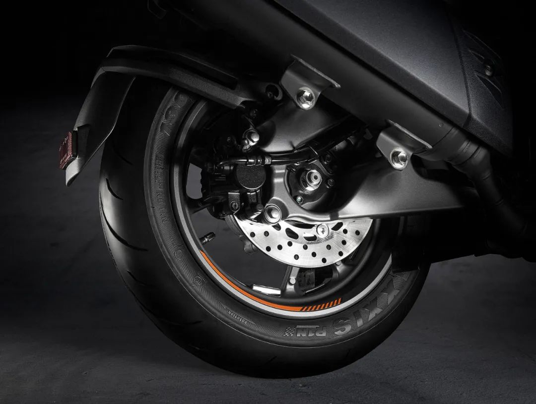 雅马哈force155二代,雅马哈force155爆改