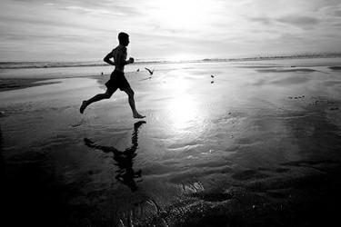 羽毛球和跑步哪个更燃烧脂肪,比跑步还燃脂动作