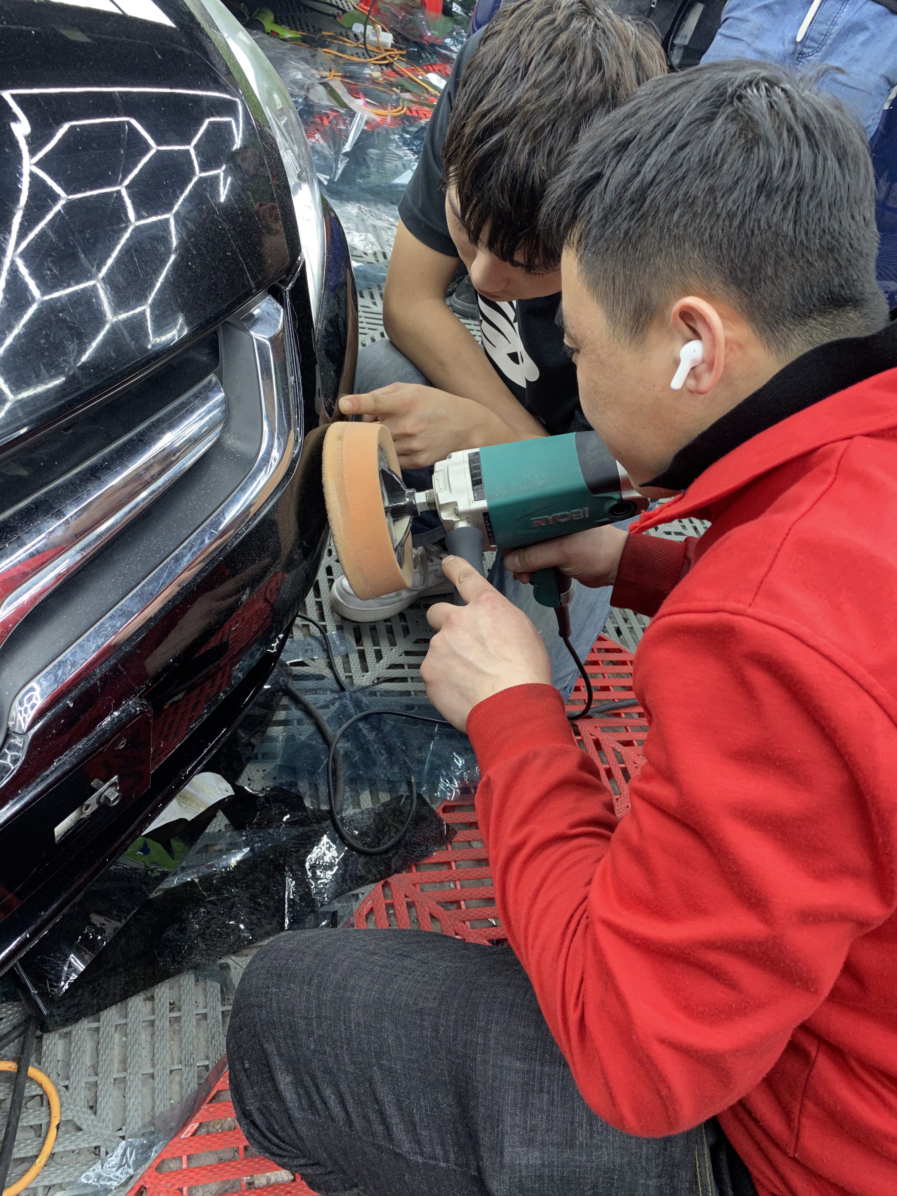 汽车抛光能去掉划痕吗,汽车美容店抛光一下多少钱