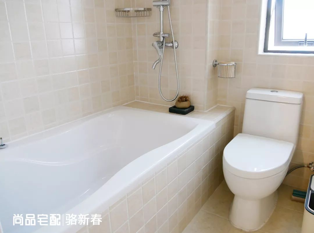 小房间榻榻米带吧台,小户型榻榻米上床下柜一体