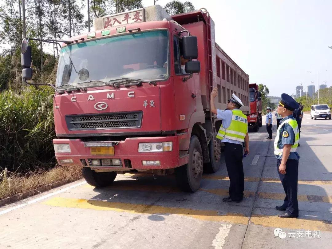 在高铁站门口停车违规吗,在高铁站外面违停