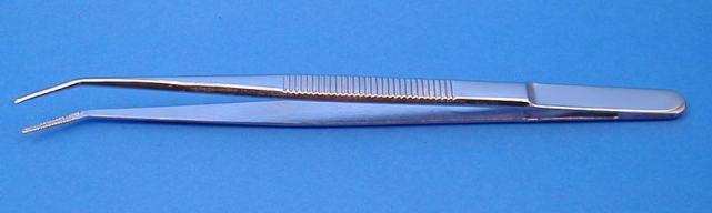 鱼刺卡喉教你巧妙取出鱼刺的方法,鱼刺卡喉咙正确方法取出鱼刺