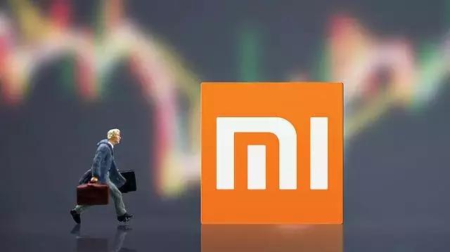 他用“小米模式”5年爆开1000+茶饮店！92%加盟店盈利！