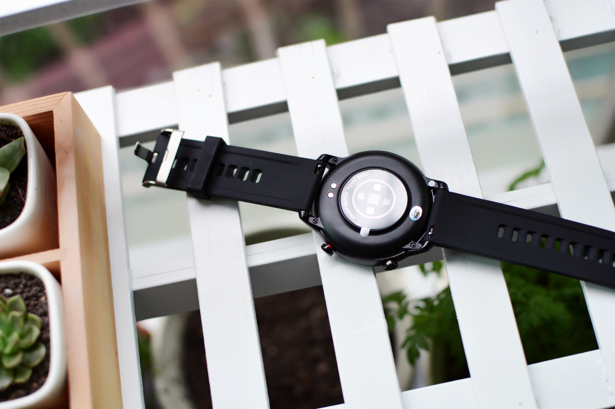 戴上智能手环进行户外运动,带上vivos15去旅行