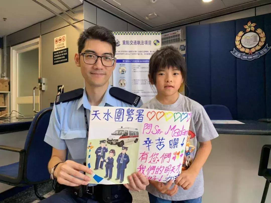 港媒报道在香港的内地人 (港媒采访香港的内地人)