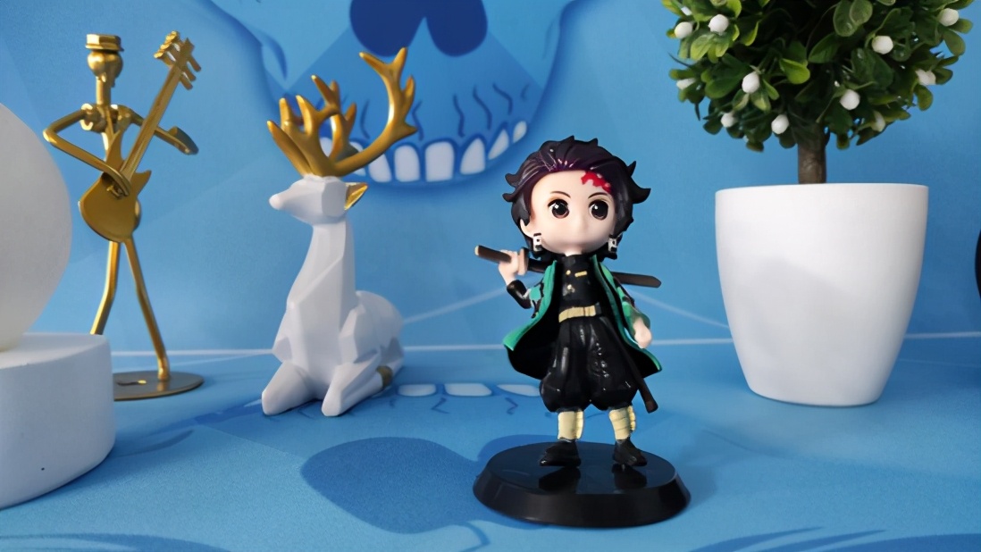 真我gt和红米k40相比较该如何选择,红米k40和真我gt相比较该如何选