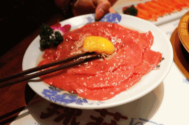 通哥探店:好吃的火锅千篇一律有趣的辣莊万里挑一