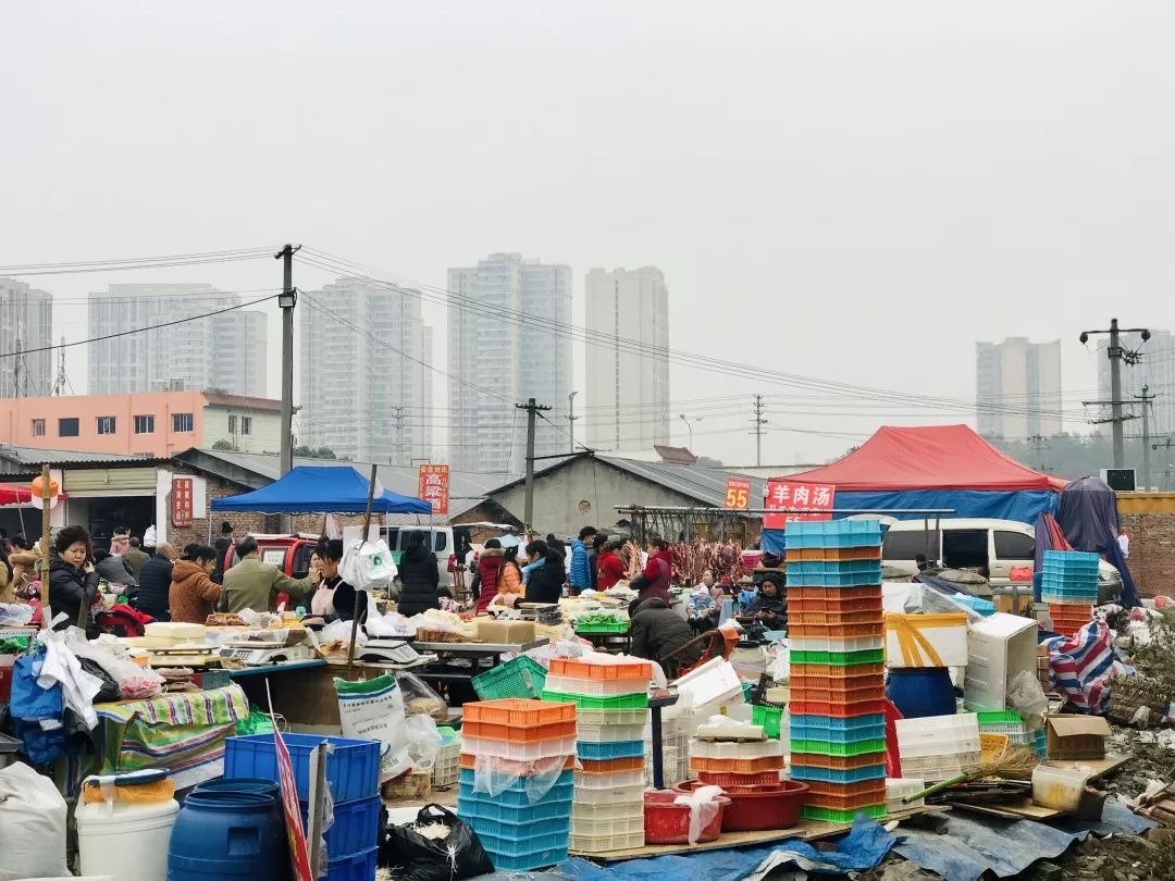 土土的土桥,露天集市粗放好逛