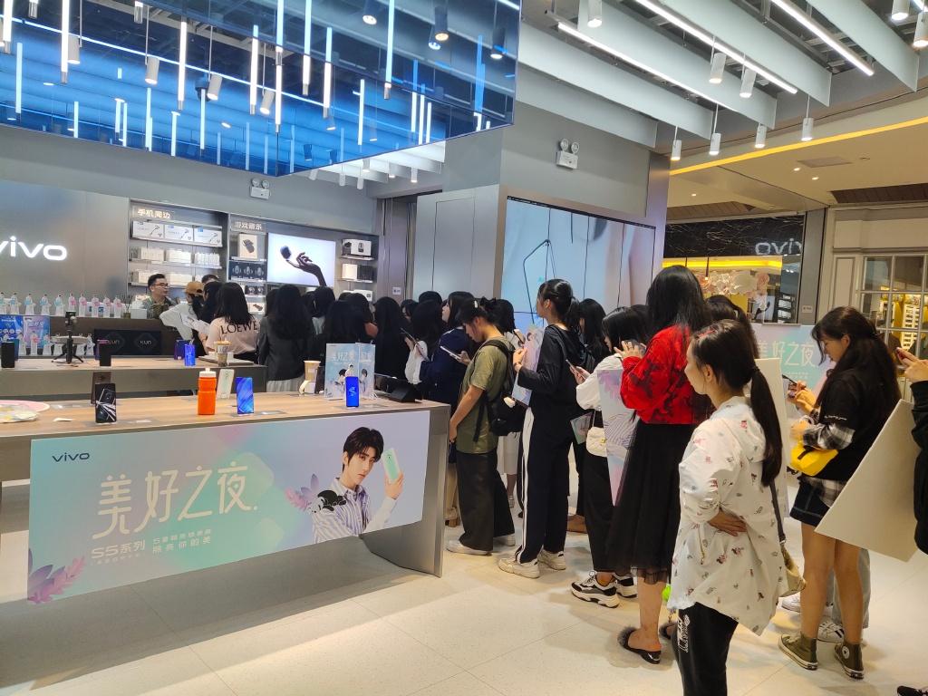 vivos5首销战报,vivos5线下展示