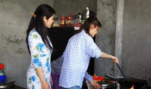 景甜的十年演艺之路,景甜2017年人气爆表势头强劲