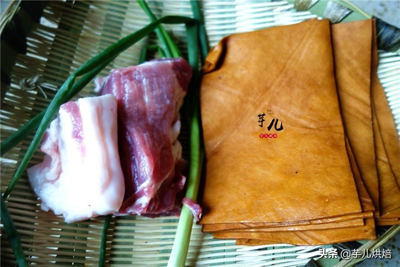 豆腐干炒肉怎么炒好吃又简单,胡萝卜芹菜豆腐干炒肉怎么做好吃