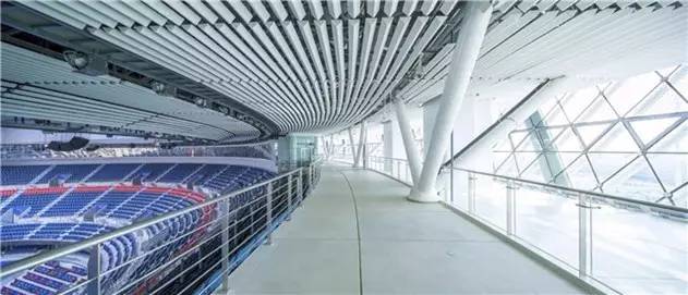 武汉光谷国际网球中心旋风球场