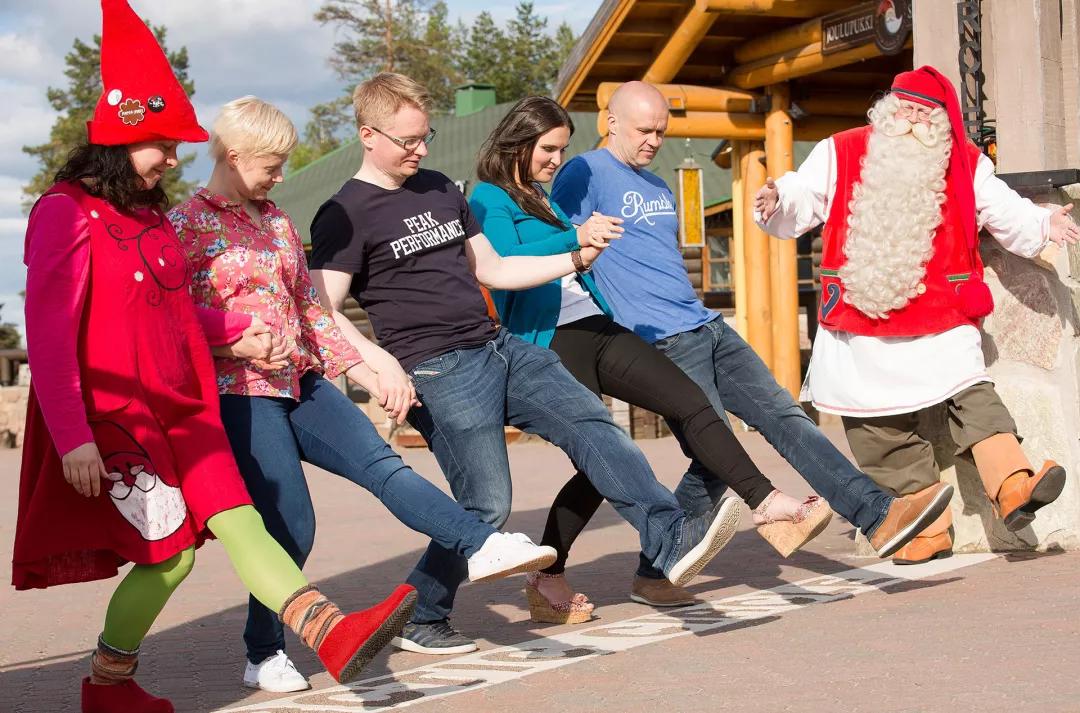 冬天去哪个国家看极光好,去北欧看极光最佳时间