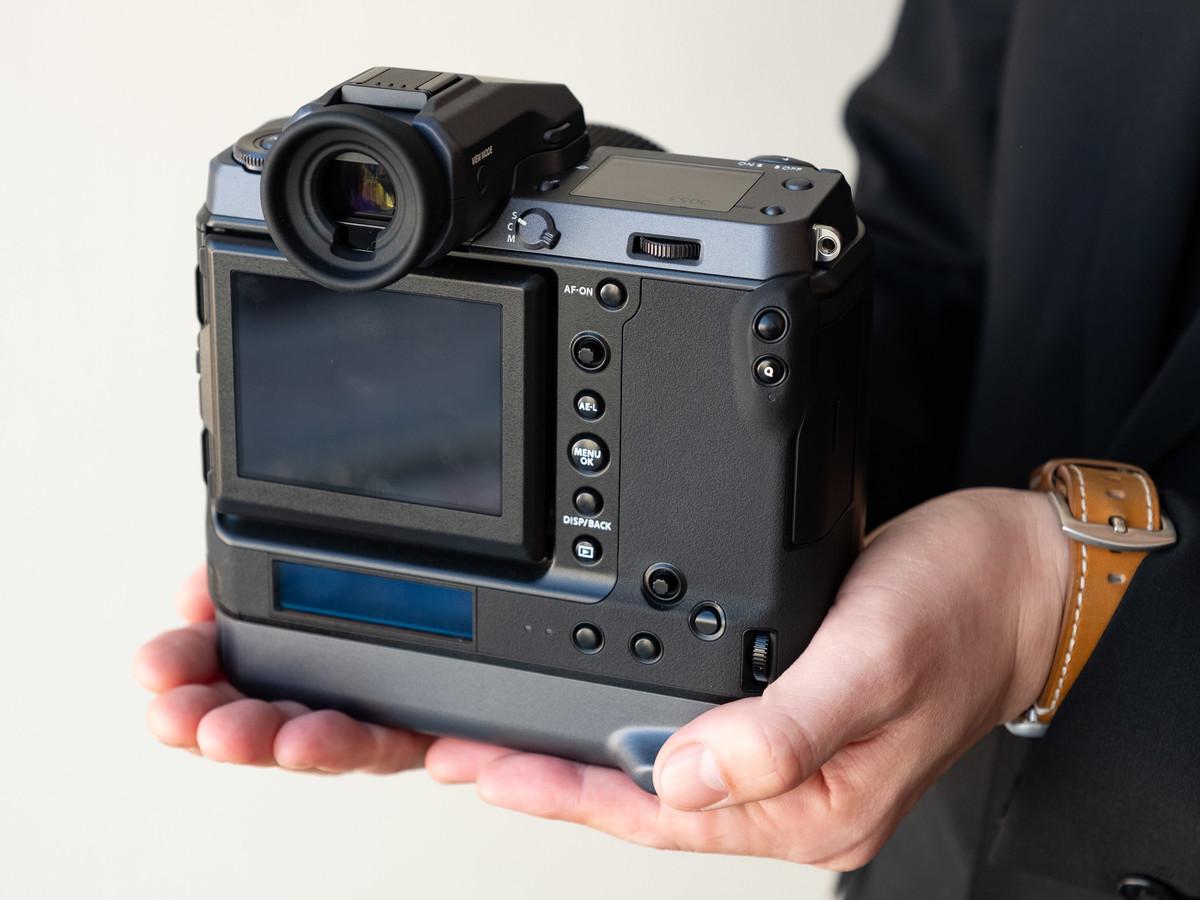 富士微单和尼康全画幅微单哪个好,索尼微单相机值得入手的