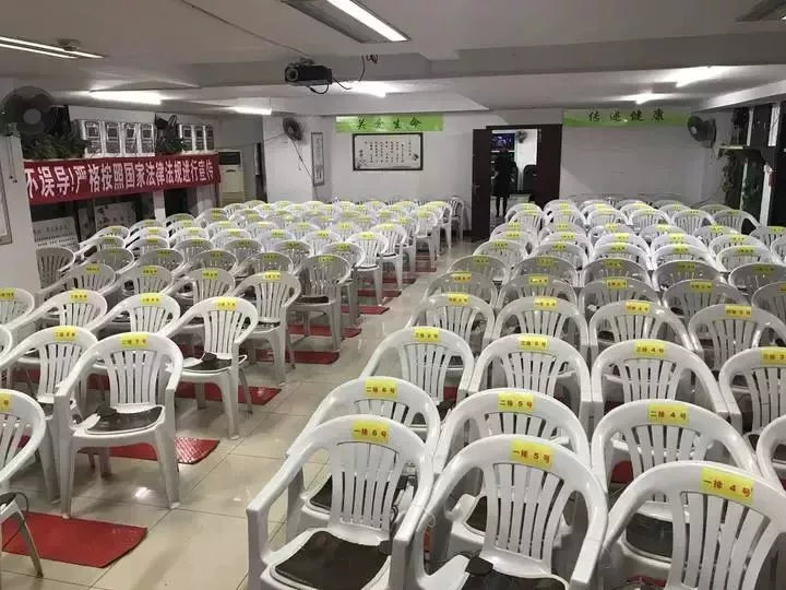 央视播出“*脑洗**式”宣传，老年朋友千万注意了！