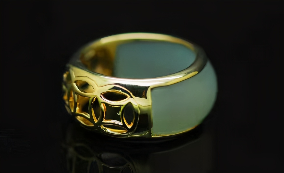 翡翠戒圈修复,玉戒圈裂了怎么办