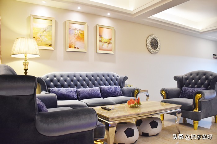 选择一张舒适的沙发很重要,享受生活从这一刻开始