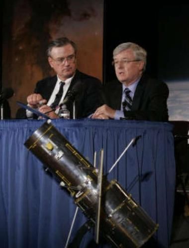 哈勃望远镜如何修复的,哈勃近视