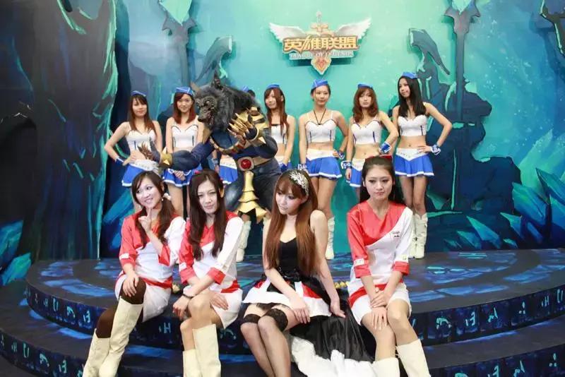 腾讯员工最低赚多少,腾讯员工一个月挣多少钱