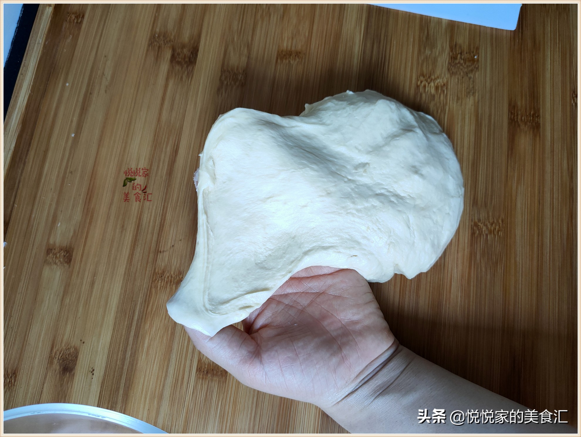 吐司面包做出来为什么塌陷,吐司面包做法不出膜