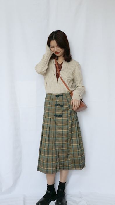 最节省空间又简便的叠风衣方法,薄款中长风衣怎么叠