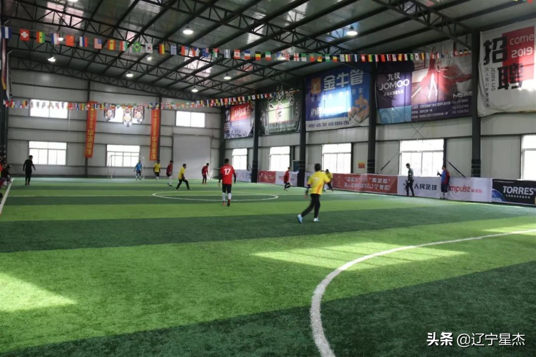 英冠战报普斯维奇vs利兹联直播,英派斯五人足球联赛