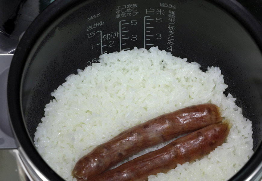 10款大米横评！用同样的锅煮出来的饭却大不同