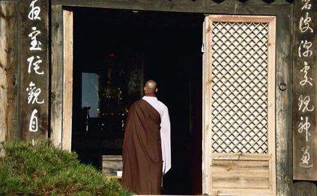 老僧的点醒：感觉生活不如人意时，建议去这3个地方看看