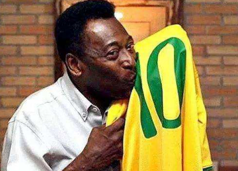 足球7号有什么特殊意义,足球16号一般是什么位置