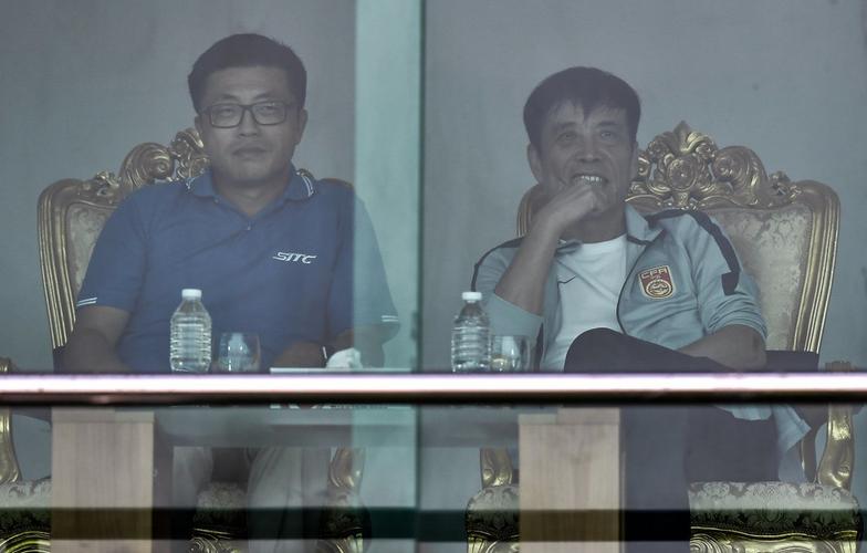 国足0:3惨败伊朗后怎么走,中国队三连败视频